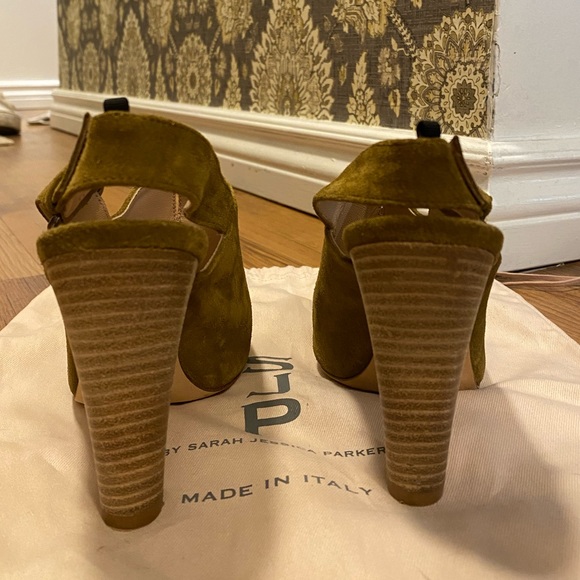 SJP Heels - Picture 4 of 4